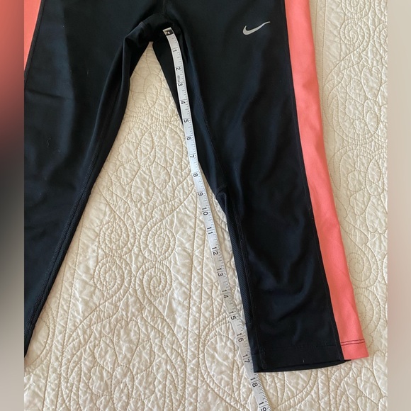 NIKE NWOT Dri-Fit active pants - Size Medium - Picture 10 of 10